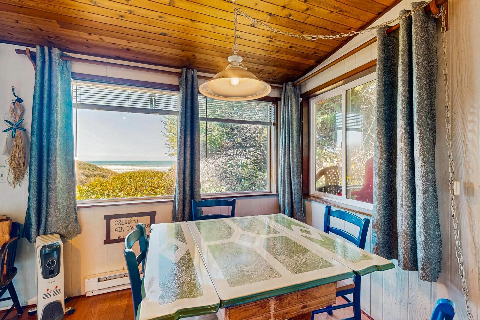 Dulcinea'S Cabin Yachats Exterior photo